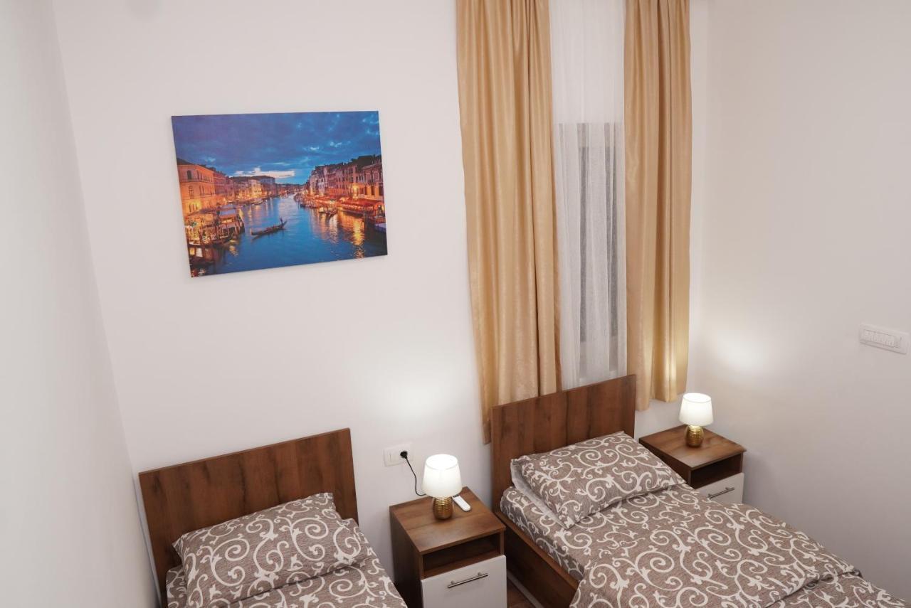 Apartments Manitovac M Niksic Ngoại thất bức ảnh